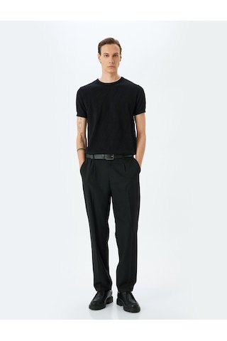 Koton Regular Fit Geometrik Dokulu Kısa Kollu Pamuklu Triko Kazak Siyah 5sam70010ht Siyah