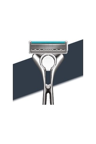 Wilkinson Sword Quattro Tıtanıum Sensıtıve 4 Bıçaklı Sistem Tıraş Bıçağı