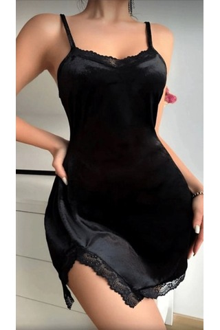 Suısy Monica Siyah Kadife Dantel Detaylı Mini Gecelik