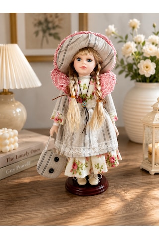 35 Cm Dekoratif Vintage Şapkalı Kız Bebek Biblosu Porselen Görünümlü Salon, Vitrin, Konsol Ve Ev Dekoru -