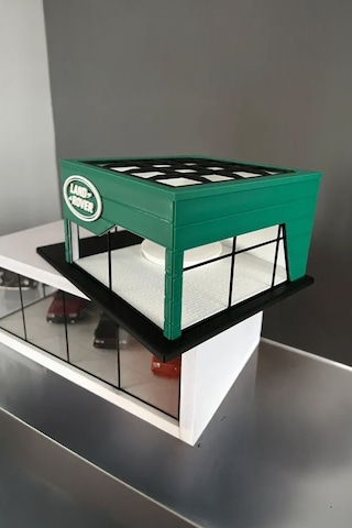 Land Rover Showroom Tasarımlı Dekoratif Diorama 1:64
