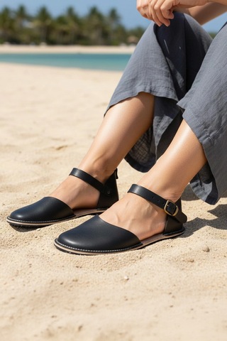 Bodhi Handcraft Kadın Barefoot Hakiki Deri Minimalist Günlük Sandalet El İmalatı Siyah