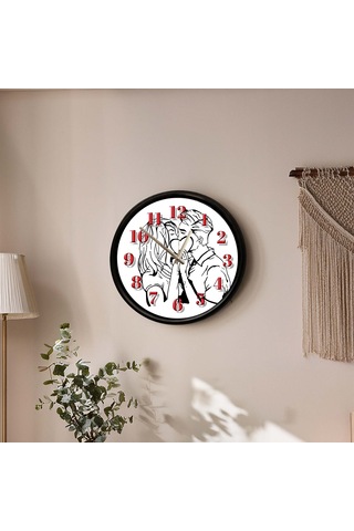 Romantik Aşk Temalı Çiftler Dekoratif Duvar Saati 28 Cm Sessiz Mekanizma Çok Renkli