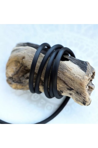 Kafebizu 5 Mm Yuvarlak Delikli Siyah Kauçuk Lastik Kordon 151136705