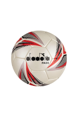 Diadora Pass Futbol Topu 3 No Beyaz