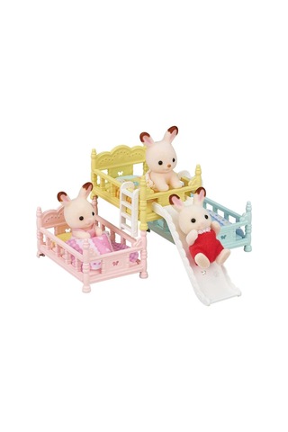 Sylvanianfamiliesüçkatlıranzaseti5741 Standart