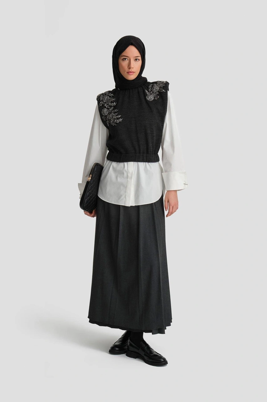 Armine Taş Aplikeli Süveter Yelek 25k4204 Antrasit Füme