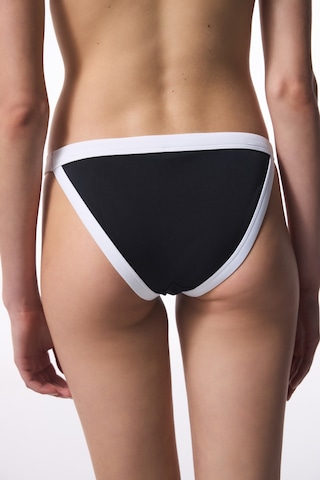 Penti Siyah Gina Extra Super Düşük Bel Bikini Altı