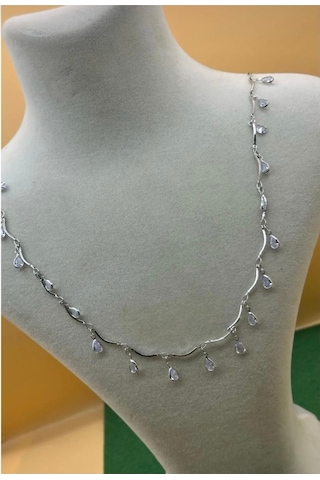 Kadın Gümüş Renk Zirkon Taşlı Damla Model Kolye 45 Cm Beyaz