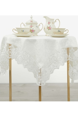 Favora Fatih Güpürlü Kadife Fiskos Örtüsü Ekru