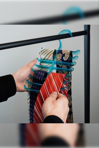 Kravat Askısı 16 Gözlü Renkli Çok Katlı Dolap Askılığı Plastik Mavi Diğer