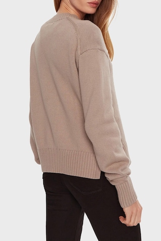 Calvin Klein Bayan Kazak J20j224224 Pcf Bej Bej