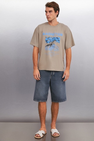 Grimelange Maddox Erkek %100 Organik Pamuklu Baskı Detaylı Kalın Dokulu Oversize Fit Vizon T-shirt