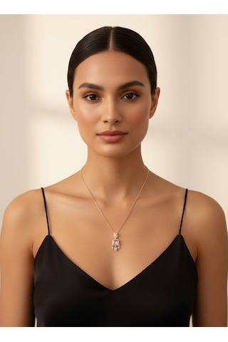 Valmont Accessories Kadın Altın Renk Beyaz Taşlı Geometrik Uçlu Kolye