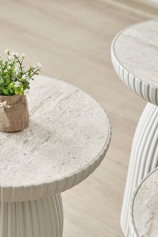 Altınaks Mobilya, Dıamond, Bohem Sehpa,tekli Sehpa,yan Sehpa,zigon Sehpa - Kumtaşı & Traverten Renkli Tabla Krem Gövde & Açık Ceviz Renkli Tabla Kumtaşı Gövde & Traverten Renk Tabla