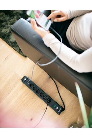 Brennenstuhl Premium Line 2xUSB 3100 mAh 6'lı Priz 3 Metre Siyah