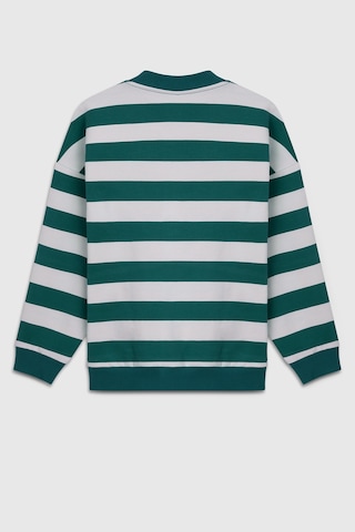 United Colors Of Benetton Erkek Çocuk Sweat Bntb23297 Yeşil Çizgili Yeşil Çizgili