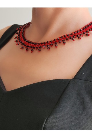 Etnik Bohem Kırmızı Siyah Salkım Model Kum Kristal Boncuk Kolye El Yapımı Kırmızı
