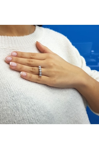 Lova D Renk 0,75 Karat Pırlanta Beştaş Yüzük - IDL Sertifikalı