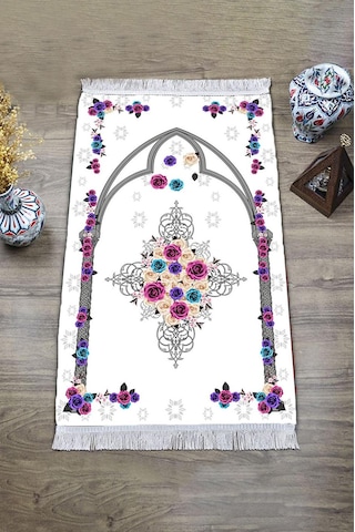 Dijital Baskı Kaymaz Tabanlı Yıkanabilir Püsküllü Seccade Scd0005 Renkli