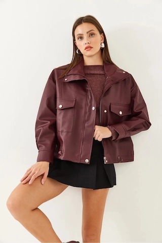 August Yanlardan Büzgü Detaylı Deri Ceket - Oversize Bordo Bordo