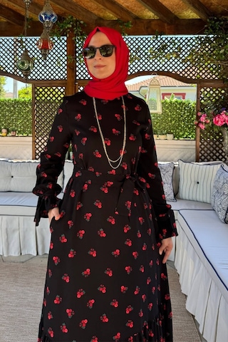 Rabia Şamlı Gül Siyah Elbise Normal