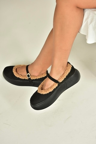 Fox Shoes V811269502 Siyah Süet İçi Kürklü Günlük Kadın Ayakkabı Siyah