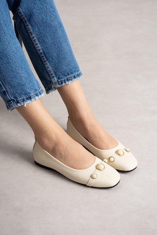 Moda Devrin Bej İncili Babet