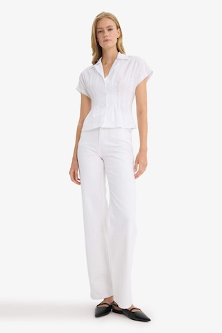 Defacto Fitted Ceket Yaka Poplin Kısa Kollu Gömlek F9335ax25auwt83 Beyaz