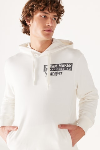 Wrangler Regular Fit Normal Kesim Kapüşonlu Şardonlu Kırık Beyaz Sweatshirt W232242102 Beyaz