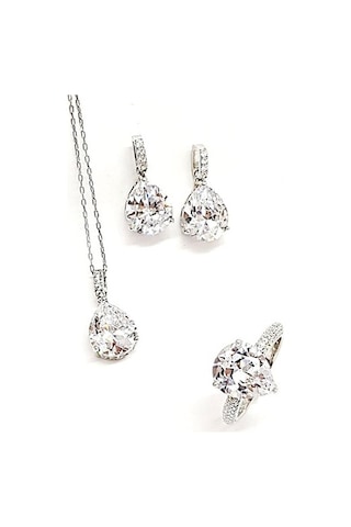 Pırlanta Işıltısında Zirkon Taşlı Gümüş Takı Seti