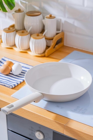 Ultimate Pro İndüksiyon Tabanlı Tava - 26 Cm Krem