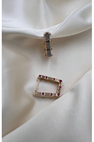 Bb İthal Pembe Taşlı Serenay Serisi Küçük Dikdörtgen Küpe Altın - Pembe