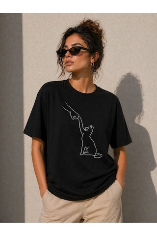 Wear Vexel Kadın Minimal Kedi Çizim Baskılı Tişört Kısa Kol Yazlık T-shirt - Siyah Siyah
