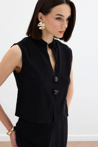Sateen Süs Düğme Detaylı Bluz - Siyah Siyah