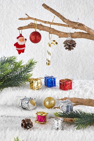 Waldern Yılbaşı Çam Ağacı 60 CM ve Süsleri (Kar Spreyi + 12 Parça Süs + 1 Sim Süs + 5 M Led Işık)