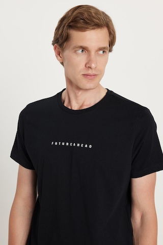 Tudors Erkek Slim Fit Dar Kesim %100 Pamuk Yumuşak Dokulu Baskılı Siyah Bisiklet Yaka Tişört-33171 SIYAH