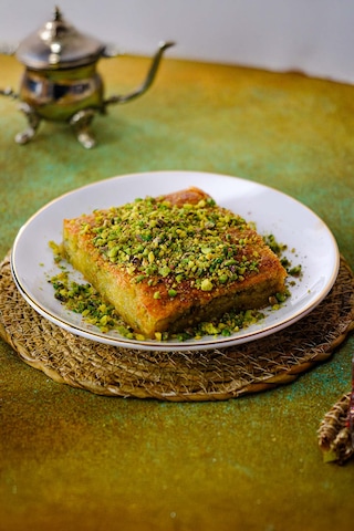 Uludağoğulları Helvacısı Fırınlanmış Antep Fıstıklı Peynir Helvası 250 Gr
