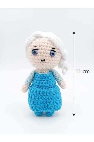 Elsa Amigurumi Örgü Oyuncak - Çizgi Film Karakteri Hediyelik Figür 11 Cm