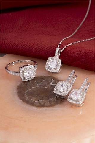 925 Ayar Gümüş Rodyumlu Zirkon Taşlı Kare Bayan Takı Seti -8226 Gümüş