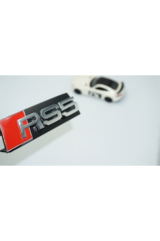 Dk Tuning Rs5 Gümüş Kırmızı 3d Ön Panjur Logo Audi İle Uyumlu