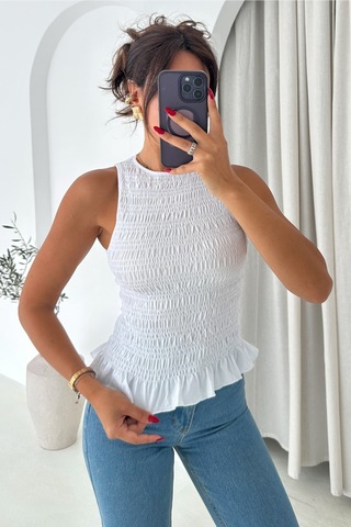 Femelle Beyaz Fırfırlı Büzgülü %100 Pamuk Bluz