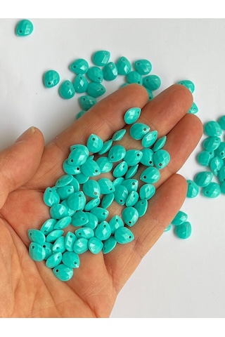 Turkuaz Oya, Abiye, Havlu, Takı, Örgü Vb. Plastik Gözyaşı Damla Boncuk. 25gr. Tahmini 190 Adet.