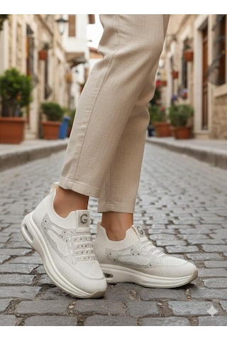Guja 26y302-1 Rahat Air Taban Taşlı Tekstil Bağcıksız Spor Sneaker Kadın Ayakkabı Bej