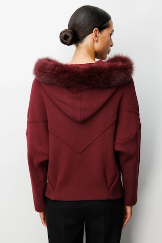 On Fashion Kadın Yakası Kürklü Fermuarlı Bordo Hırka 63908 Bordo