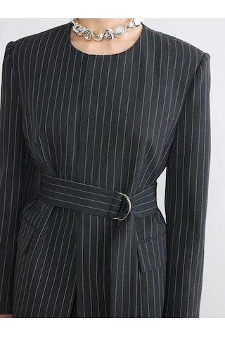 Lc Waikiki Gri Bisiklet Yaka Çizgili Kemerli Kadın Blazer Ceket
