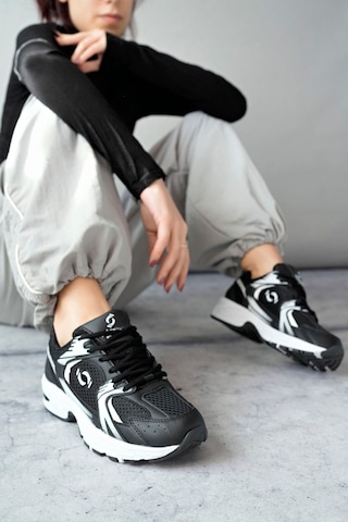Muggo Mojeh Kadın Ortopedik Günlük Garantili Bağcıklı Yürüyüş Koşu Sneaker Spor Ayakkabı Siyah