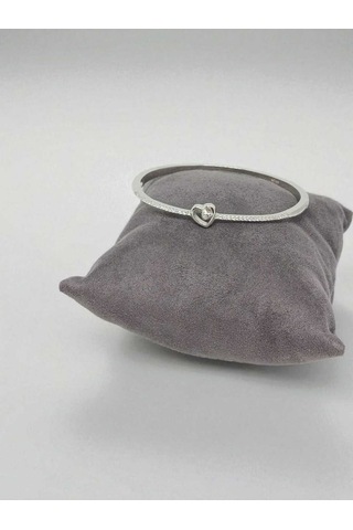 925 Ayar Gümüş Kalp Figürlü Taşlı Kadın Bileklik Zarif Ve Şık Tasarım Gümüş