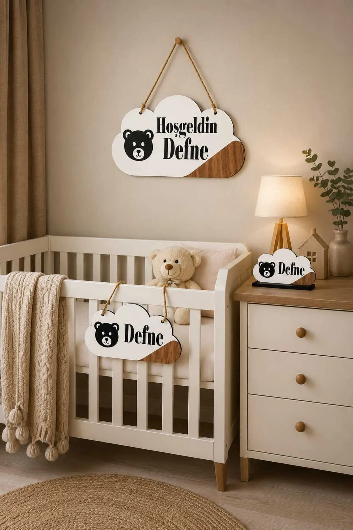 İsme Özel Lazer Kesim Ahşap Bebek İsimliği 3'lü Dekor Seti Ayıcık Figürlü Duvar Panosu, Beşik Süsü Ve Şifonyer Standı