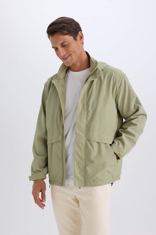 DeFacto Regular Fit Kapüşonlu Fermuarlı Cepli Mevsimlik Baharlık Yağmurluk D6305AX25SPKH271